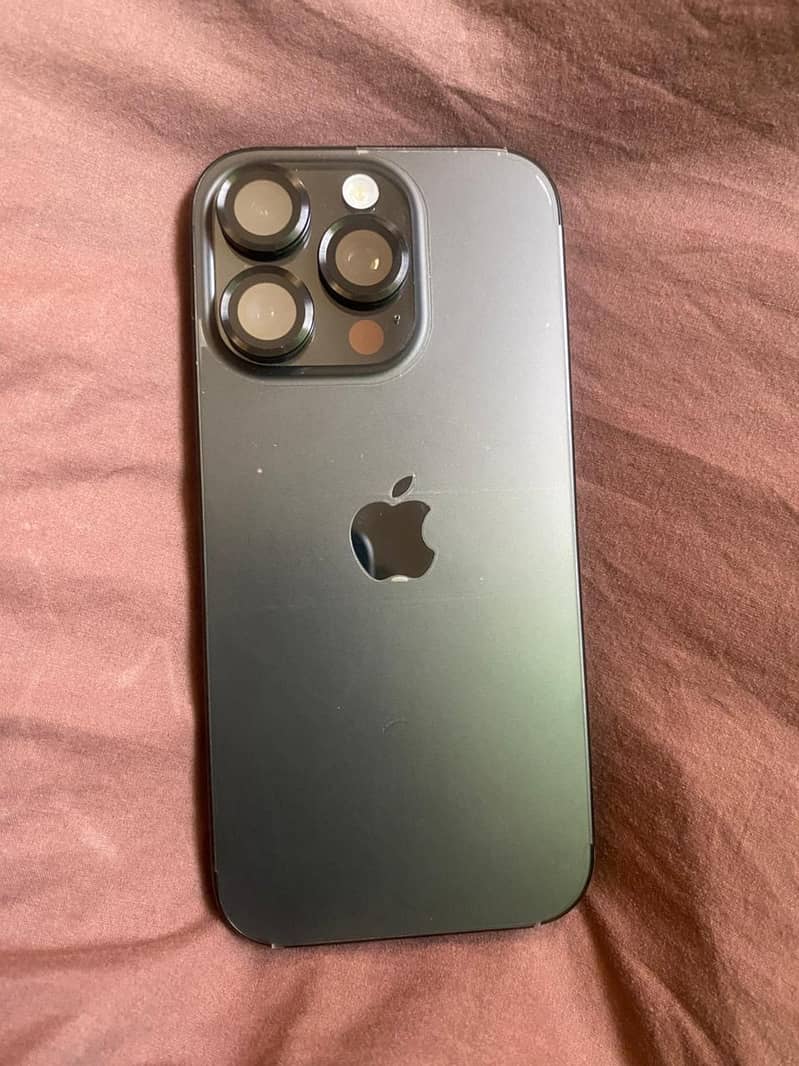 Iphone 16 pro 0