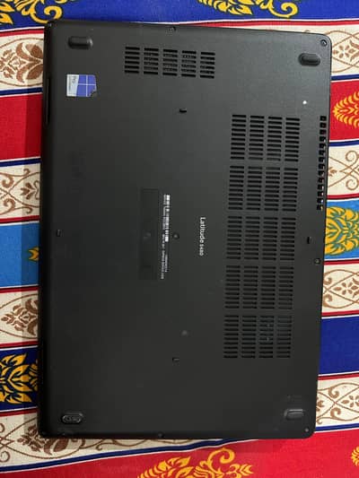 Dell Latitude 548