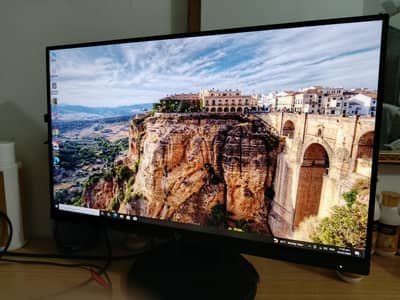 urgent sell gaming monitor