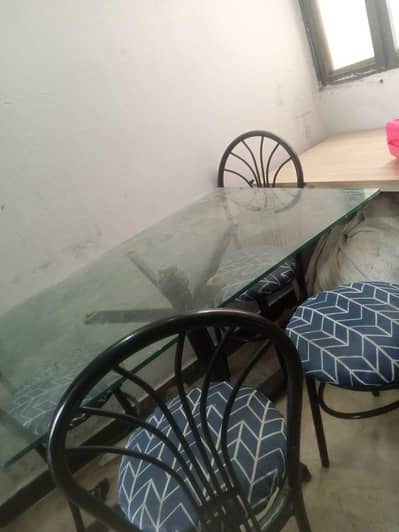 Dining table with 12mm glass and 4 chairs