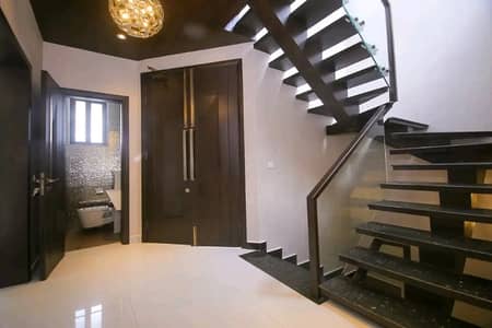 10 Marla House Available for Silent Office in Johar Town Lahore