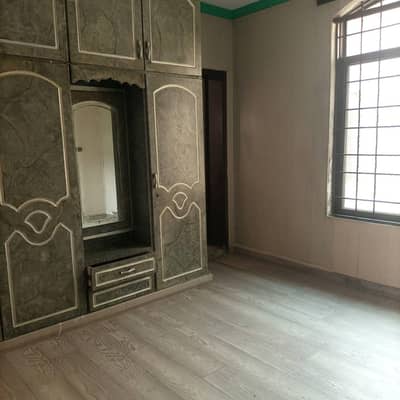 1 kanal house available for rent in wapda town