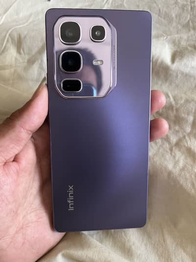 Infinite Note 50 pro complete box condition 10 x 10