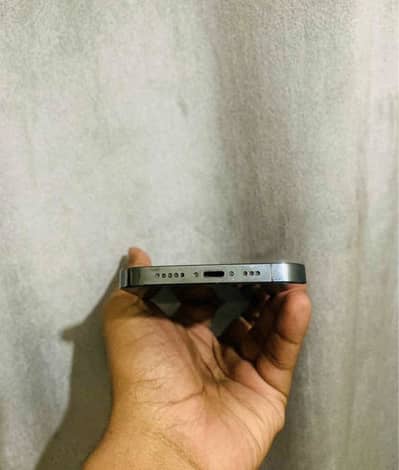 Iphone 12 pro 128 gb urgent sale
