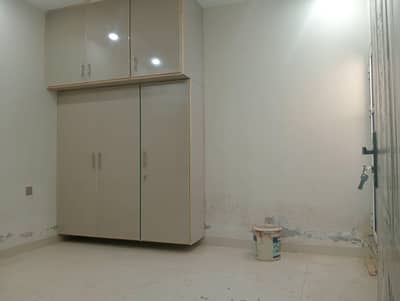 Good looking house available for rent in royal orchard