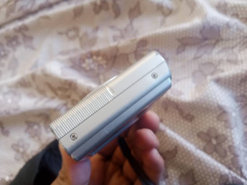 Olympus 8.0 mega pixels 2