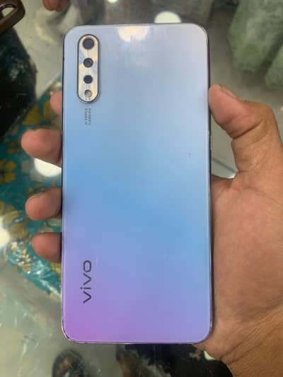 vivo s1 mobile hai