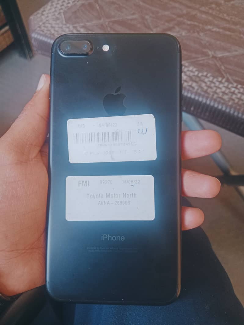 Apple iPhone 7 Plus 6