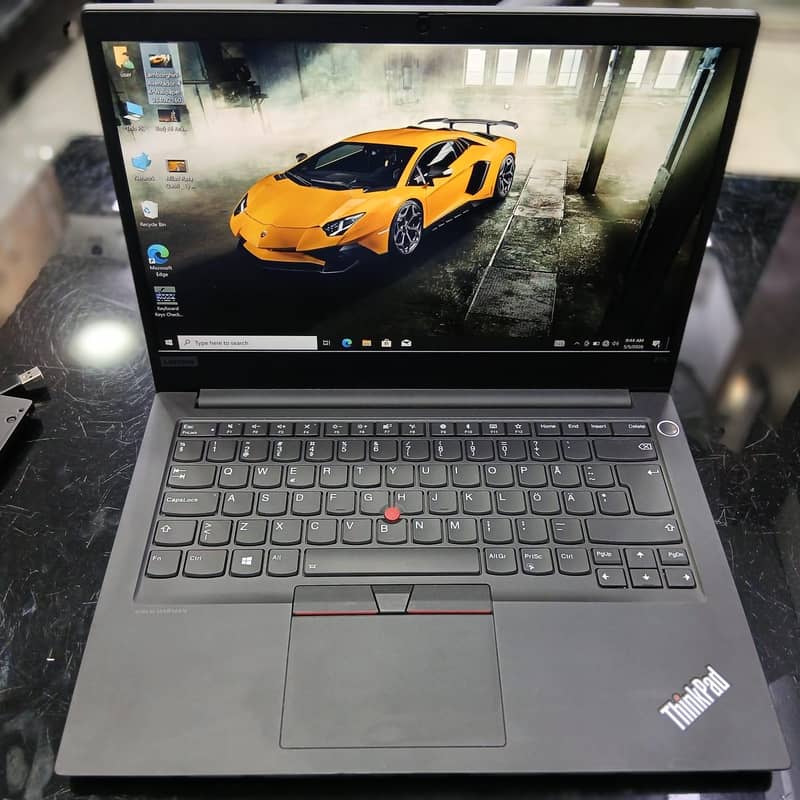 Lenovo E14 8