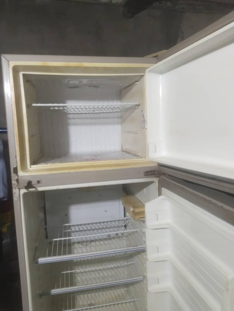 dawlance fridge 5