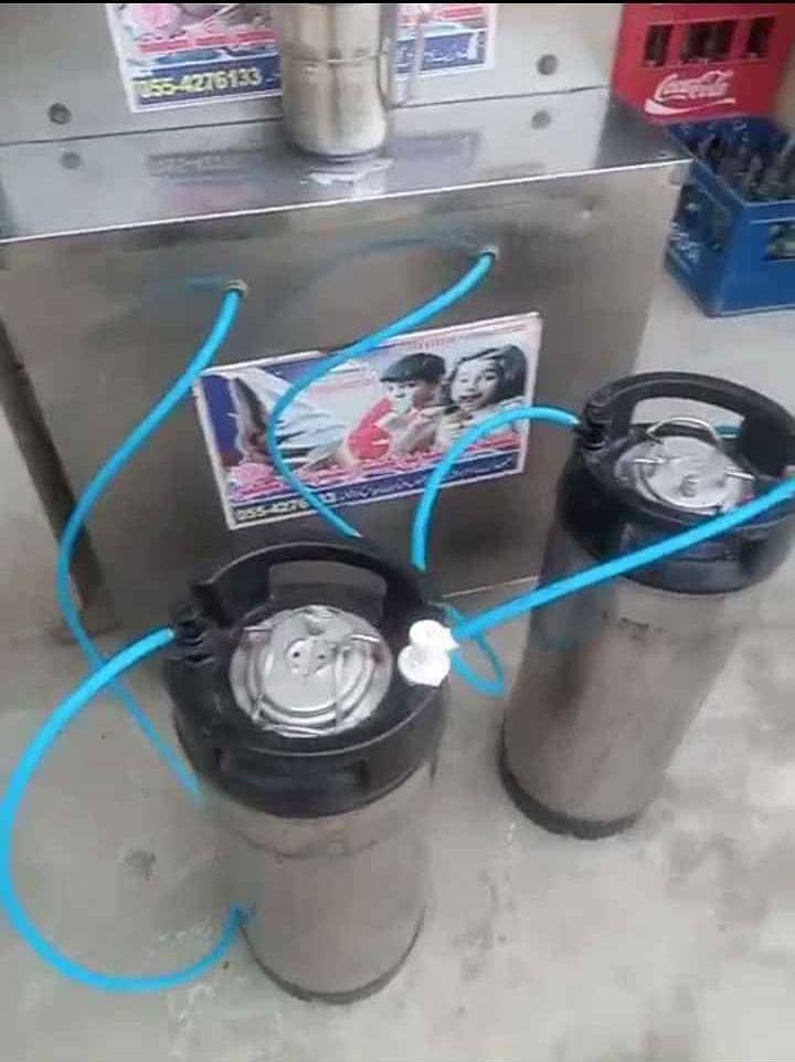 ice cream machine 1