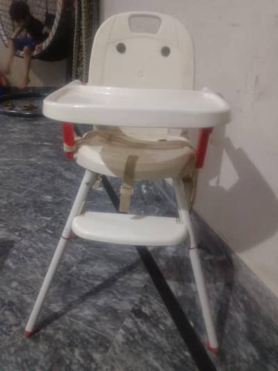 Baby sitting chair