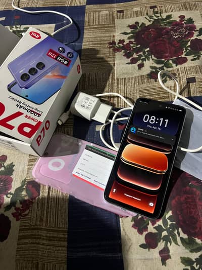 new mobile han 8 MONTH warranty ma han Sath power bank han is ka apna