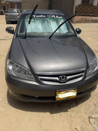 Civic 2004