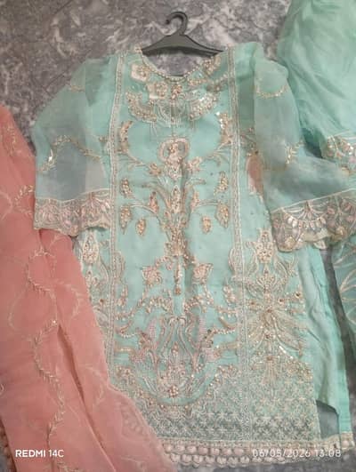 ladiea suit resonable price