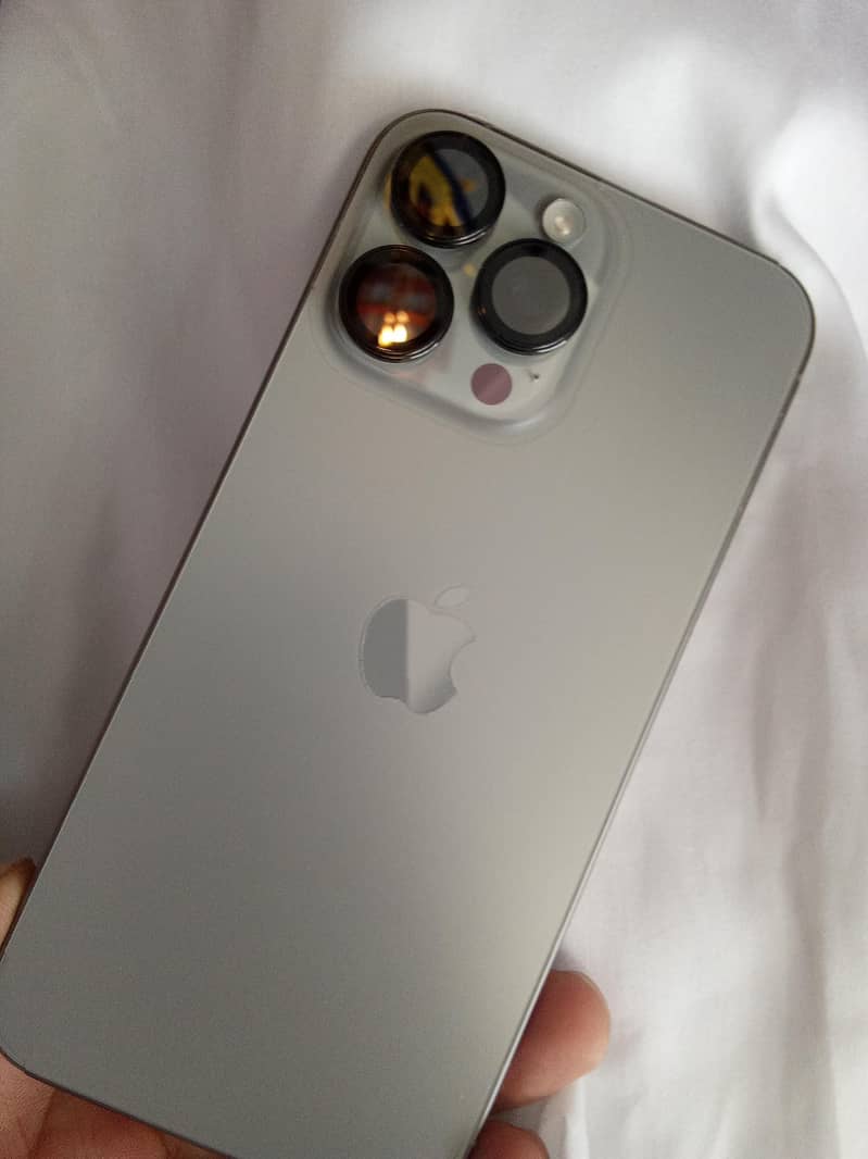 Iphone 15pro Max 1