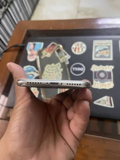 IPhone X back body