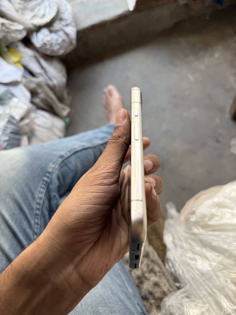Google pixel 8 A 1
