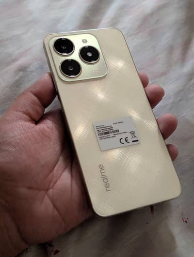 Realme C61 6/128gb with box and charger