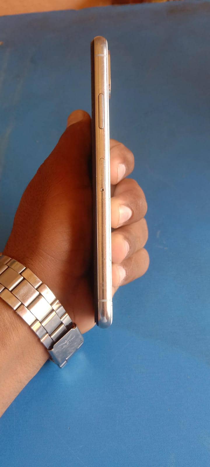 iPhone 3