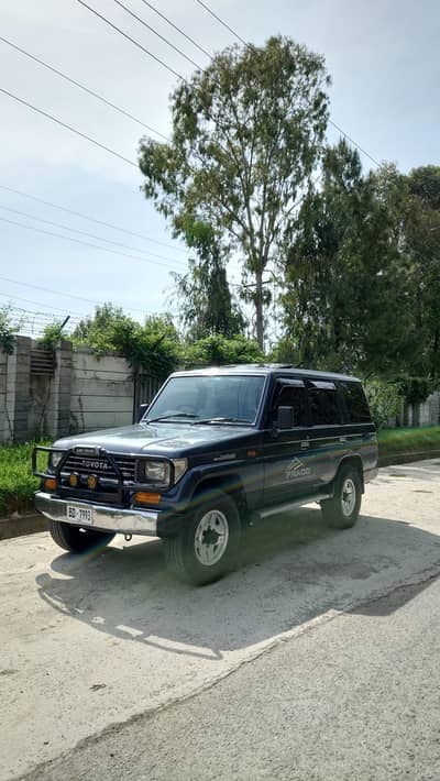 Toyota Land Cruiser Prado LJ70 – 1992 (Original & Well Maintained)