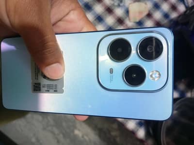 Infinix hot 40 8+8 with box charger