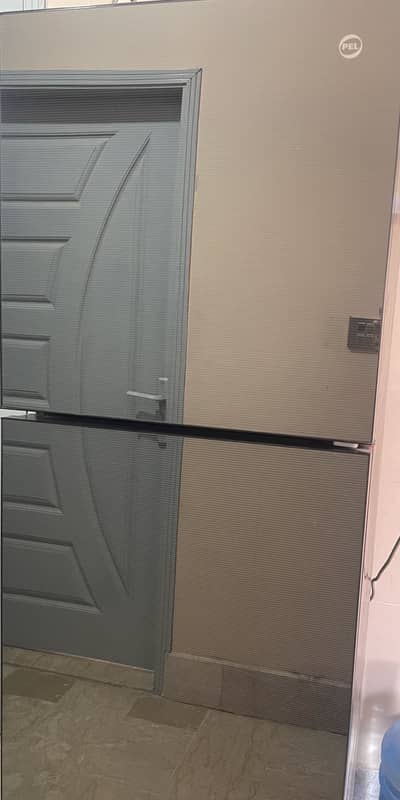 Selling fridge