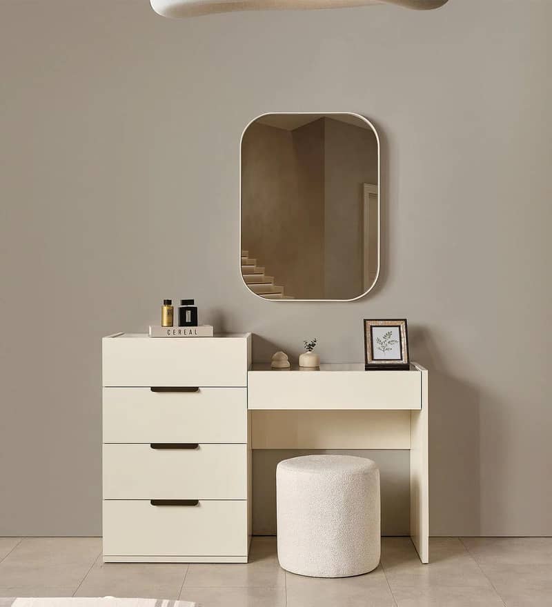 BRIDAL DRESSING TABLE 12