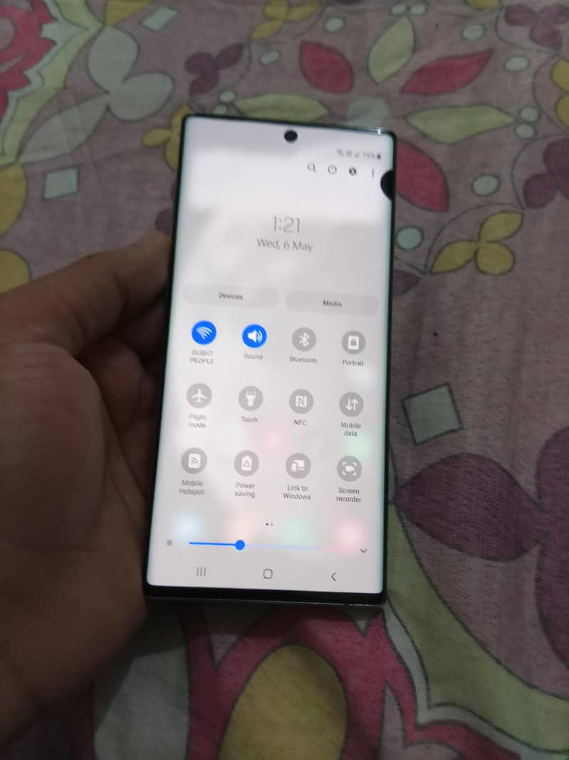 Mobile 4