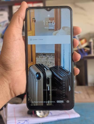 realme 5i /03232354112
