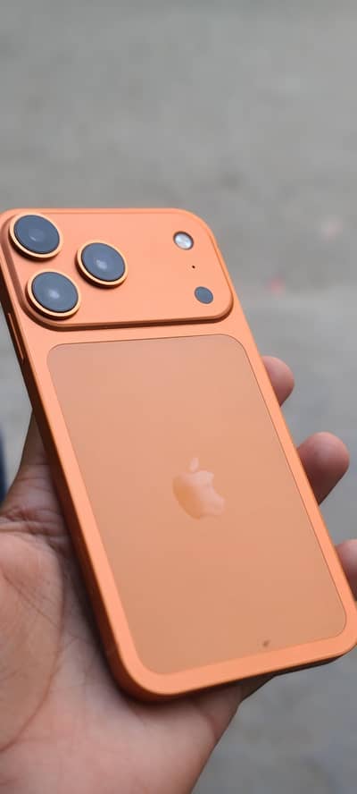 IPHONE XR CONVERT TO 17 PRO