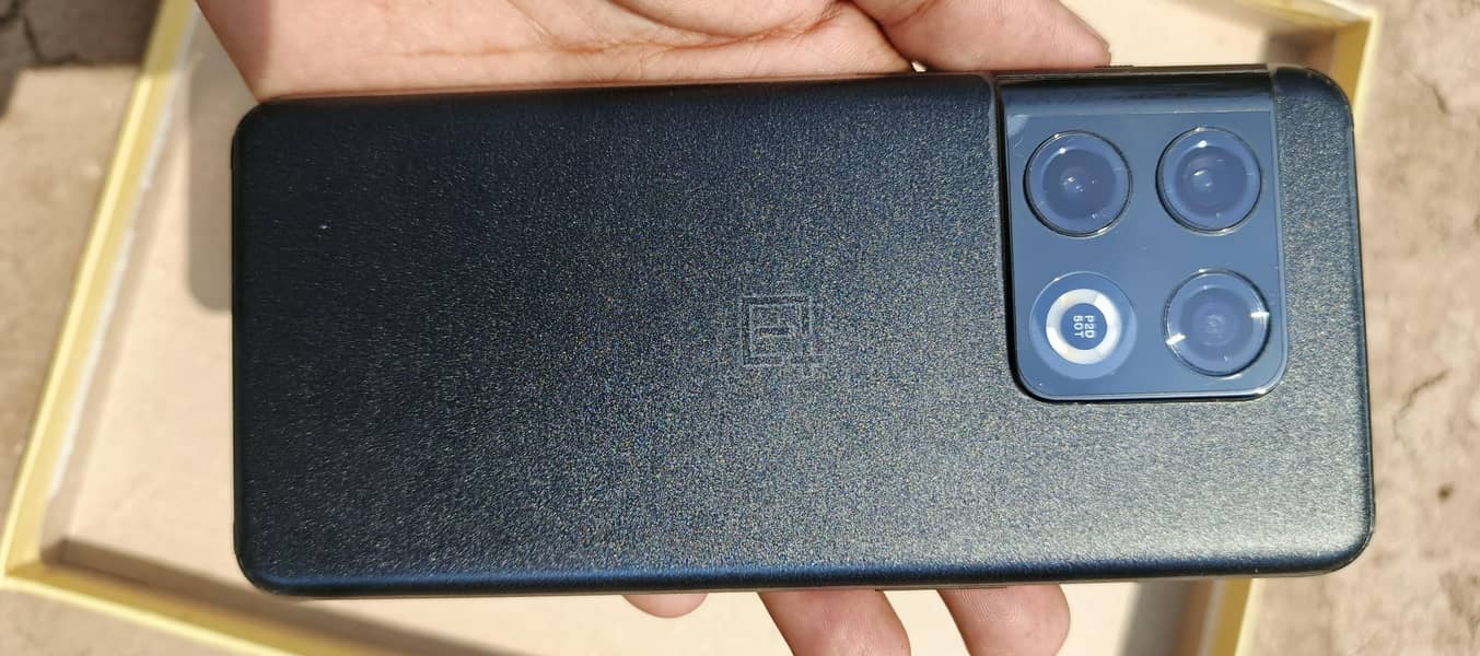 ONEPLUS 10 PRO 1