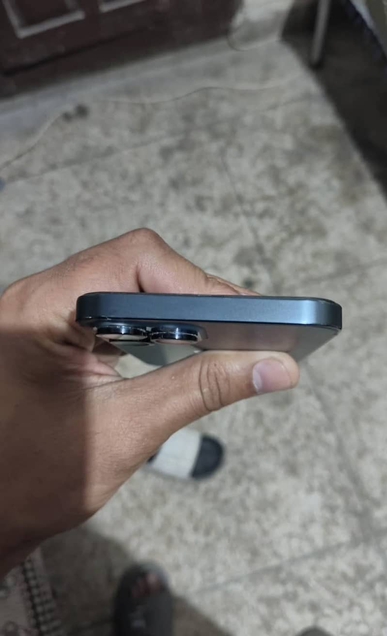 Apple iPhone 12 Pro Max 4
