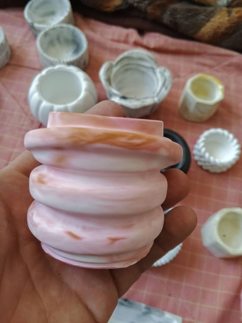 Ceramic pots 8