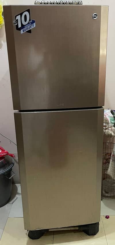 PEL Medium Size Refrigerator-Excellent Condition|Efficient Cooling