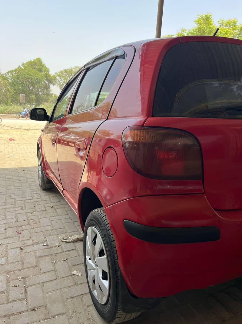 vitz 2003 3