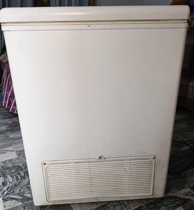 Deep Freezer | Haier | 245L | contact: 0/3/0/2/1/2/4/5/4/9/8