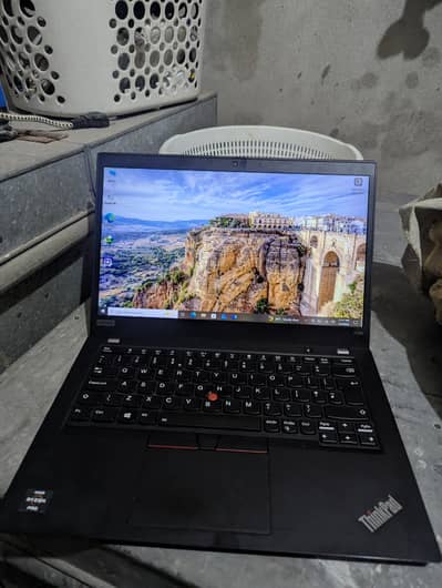 Lenovo Laptop Gaming 16/256 + touch + 2gb GPU  +  Graphics Designer