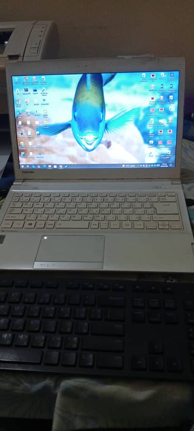 Toshiba dynabook core I 5 5th gen