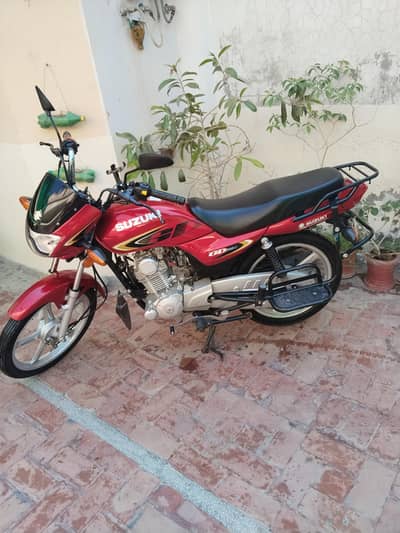 Suzuki 110 Model 2024