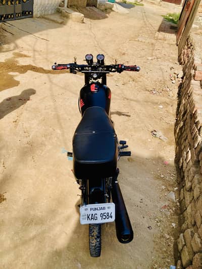 YAMAHA YB100