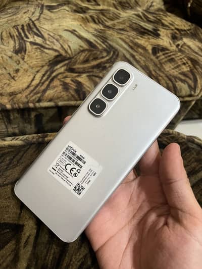 infinix hot 60 pro+ complete box 16/256GB