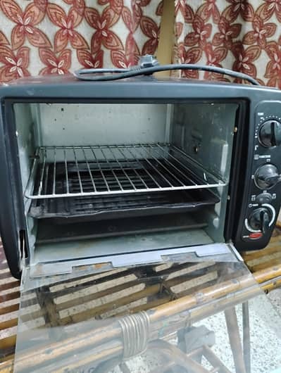 West point Electric Oven Model no WF-2310RK