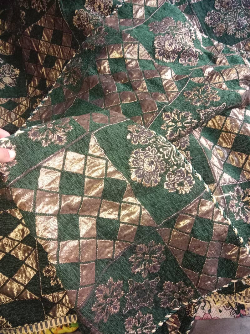 bed sheets 0