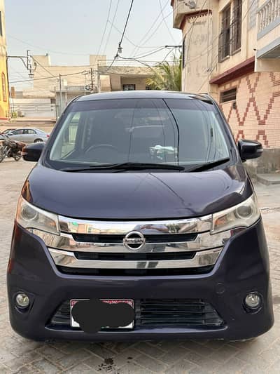 Nissan Dayz Highway Star G  2014 / 2017