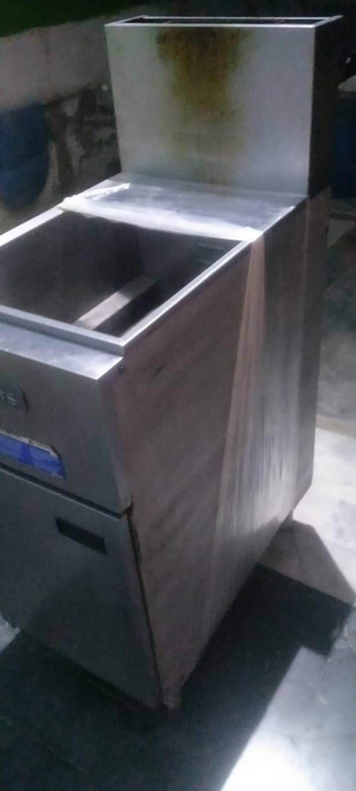 fryer 4
