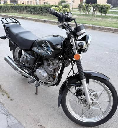 Suzuki GS 150 SE 2022 Model - Totally Genuine - Non Accidental