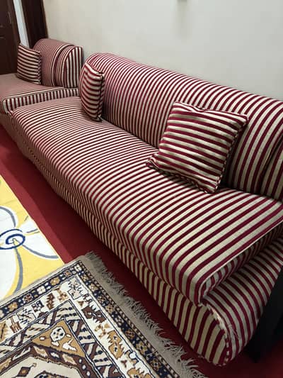 5 Seater Sofa perfect condition