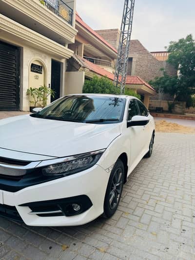 Civic 1.8 UG 03309413632