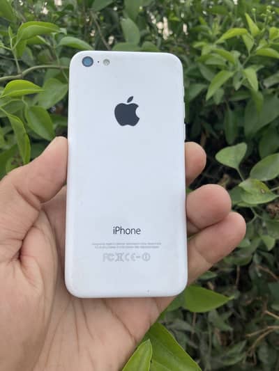 Apple iPhone 5c – 32GB, Mint Condition (Non PTA, SIM Not Working)
